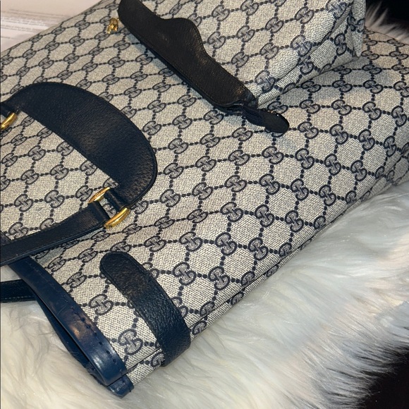 🔥GUCCI BUNDLE🔥Navy and Beige Women's Bundle Tote & Make up/Clutch Bags - Picture 4 of 5
